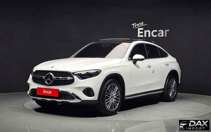 Mercedes-Benz GLC-Class GLC300 4MATIC Avnatgarde Coupe