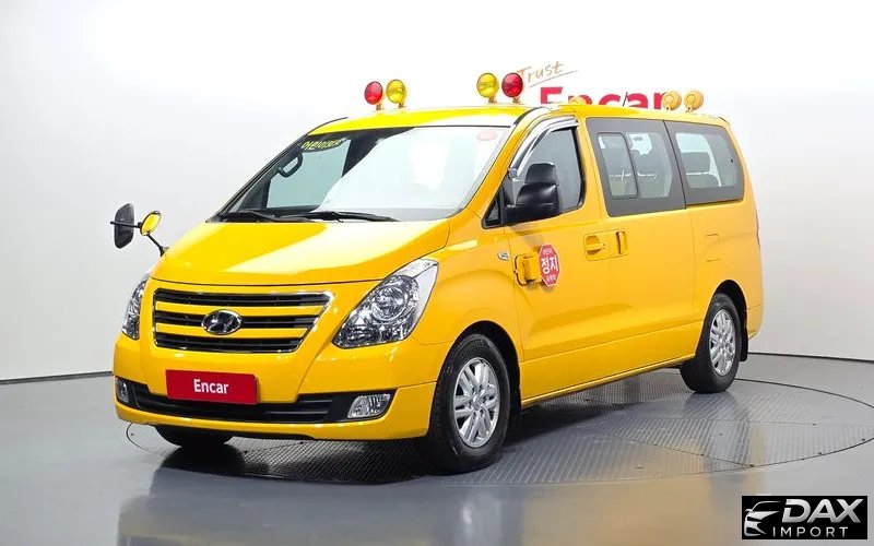 Hyundai Starex Guard car of children