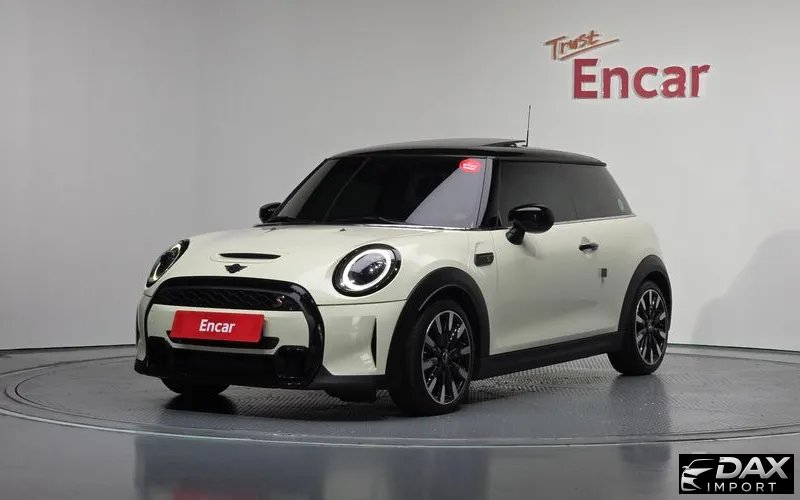 Mini Cooper Classic Launch Pack