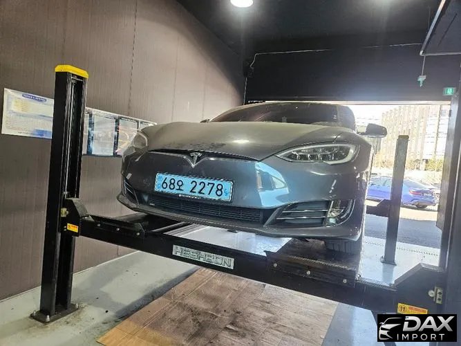 Tesla Model S Long Range