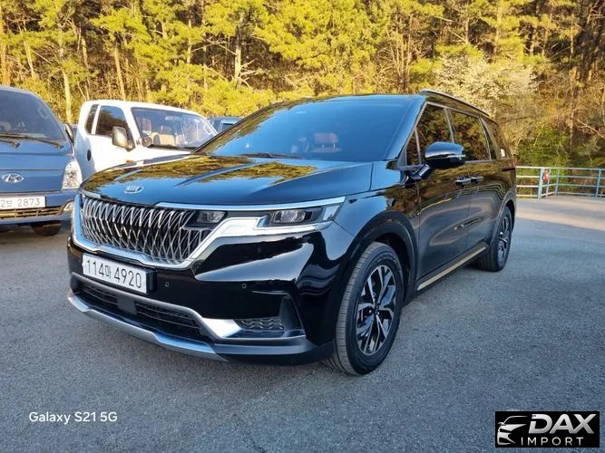Kia Canival 9-Seater Noblesse