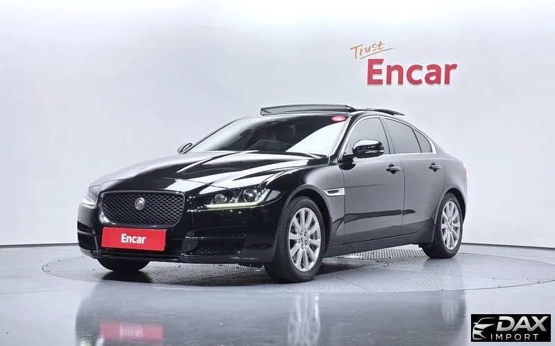 Jaguar XE 20t Prestige