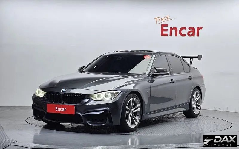 BMW 3-Series 328i Sport