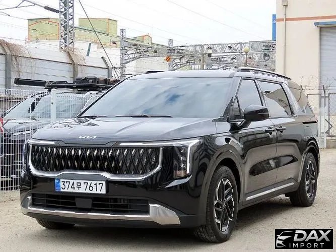 Kia Canival 9-Seater Noblesse