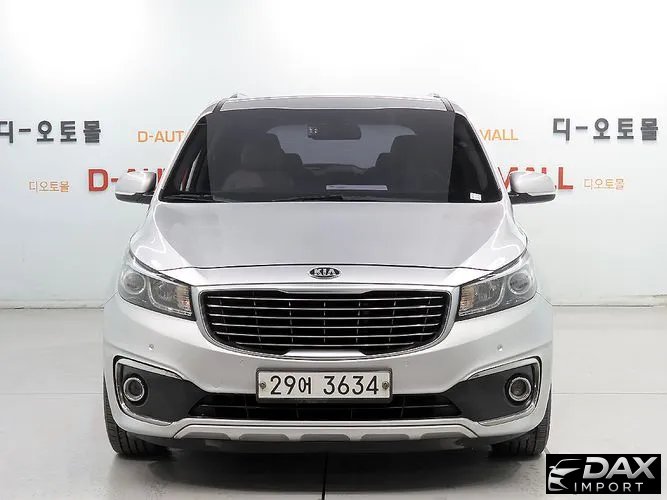 Kia Canival 9-seater Luxury