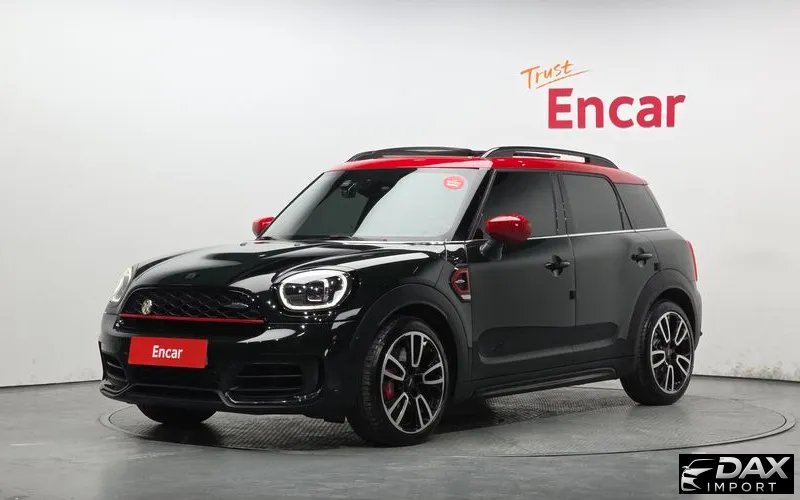 Mini Countryman JCW Launch Pack