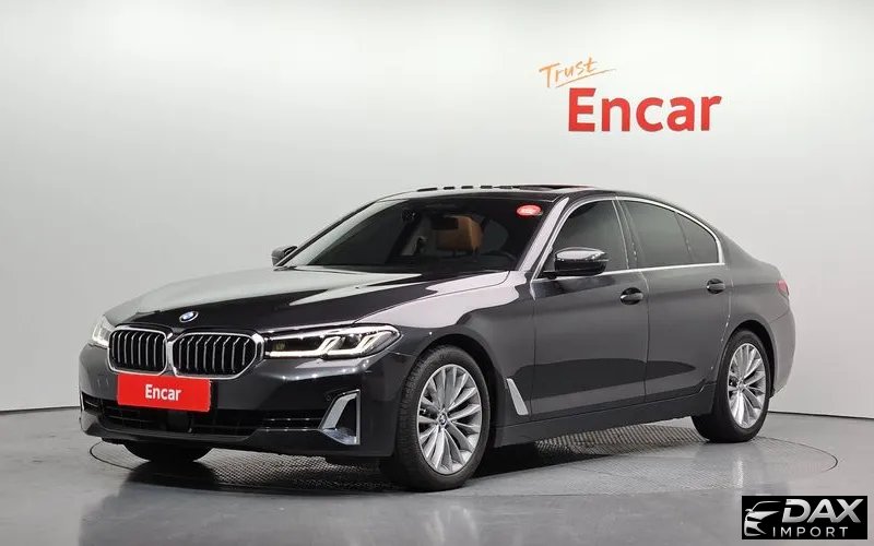 BMW 5-Series 520i Luxury