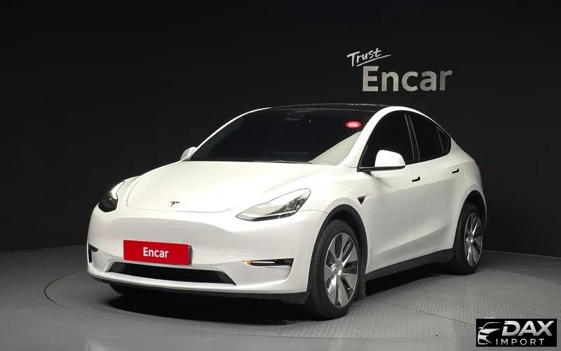 Tesla Model Y Long Range AWD
