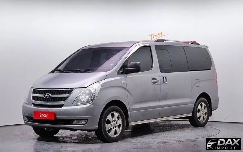 Hyundai Starex 4WD 12-Seater Wagon