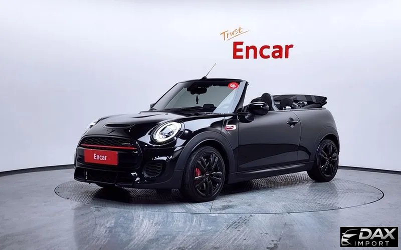 Mini Cooper Convertible JCW