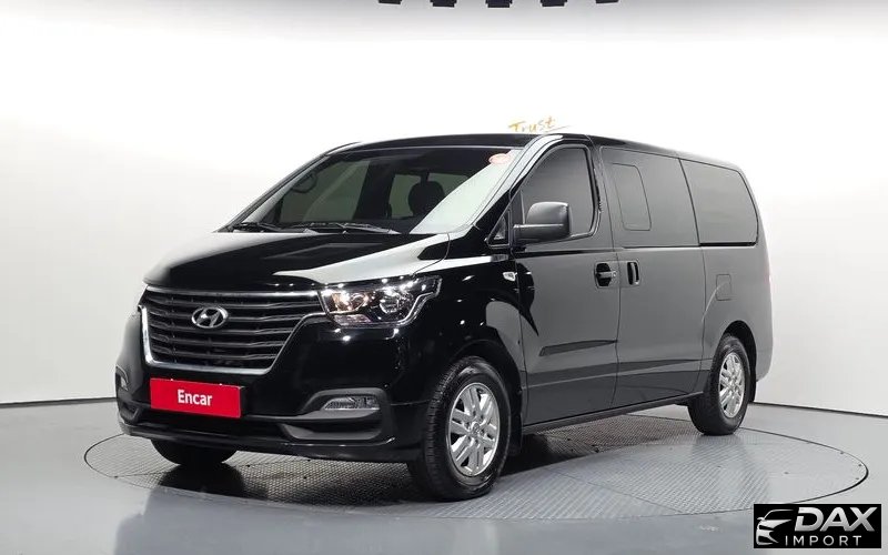 Hyundai Starex Van 5-Seater