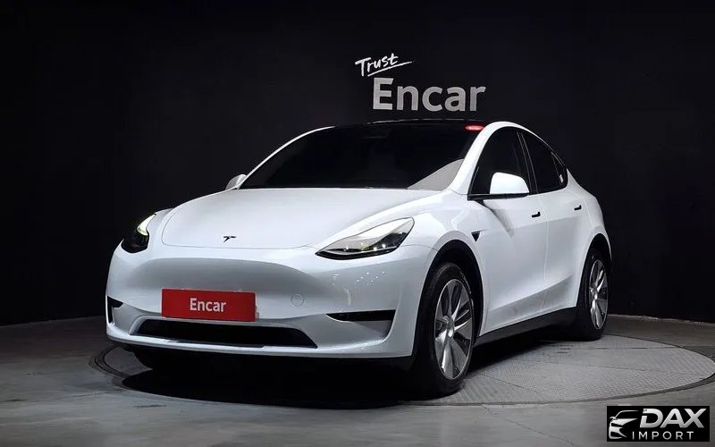 Tesla Model Y RWD