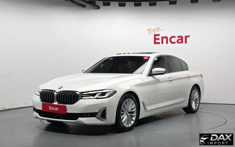 BMW 5-Series 520i Luxury