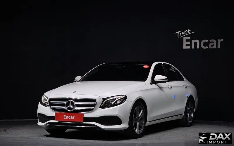 Mercedes-Benz E-Class E300 4MATIC Avnatgarde