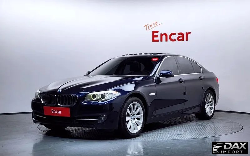 BMW 5-Series 528i