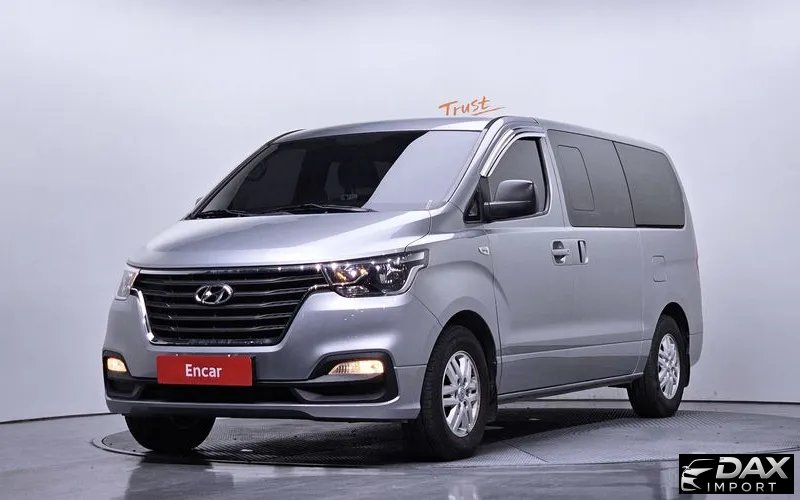 Hyundai Starex Van 5-Seater