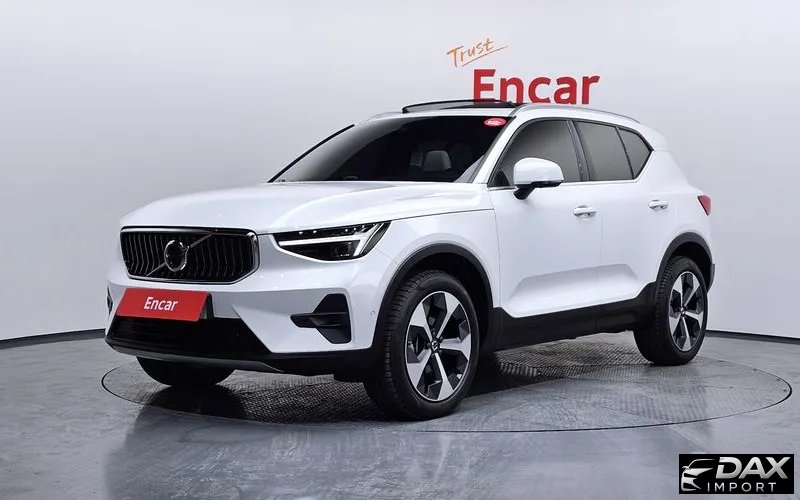 Volvo XC40 B4 Ultra Bright