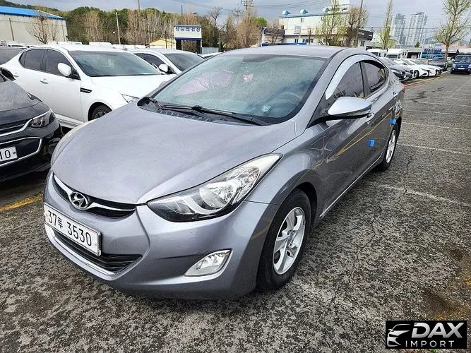 Hyundai AVANTE M16 GDI Deluxe
