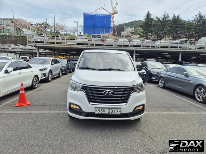 Hyundai Starex Van 3-Seater