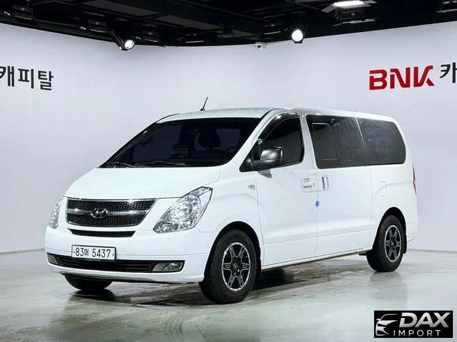 Hyundai Starex 5-Seater VAN