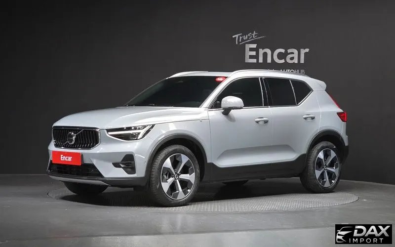 Volvo XC40 B4 Ultimate Bright