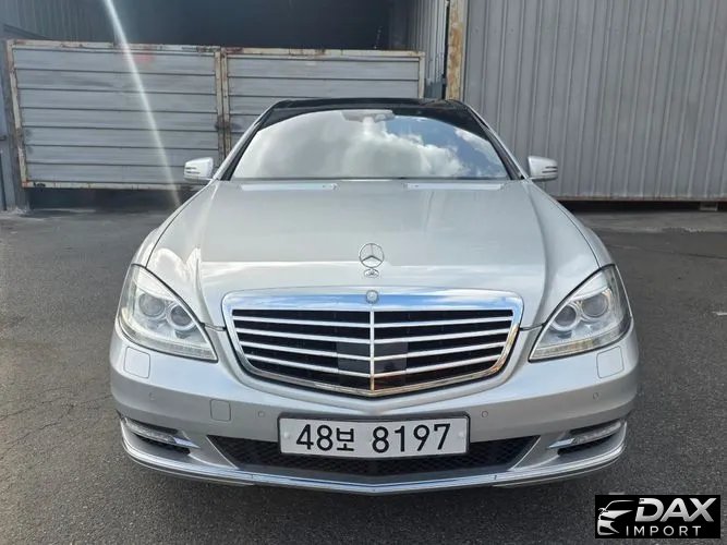 Mercedes-Benz S-Class S500L BlueEFFICIENCY