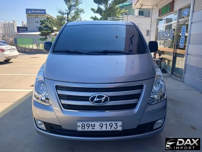 Hyundai Starex 5-Seater VAN