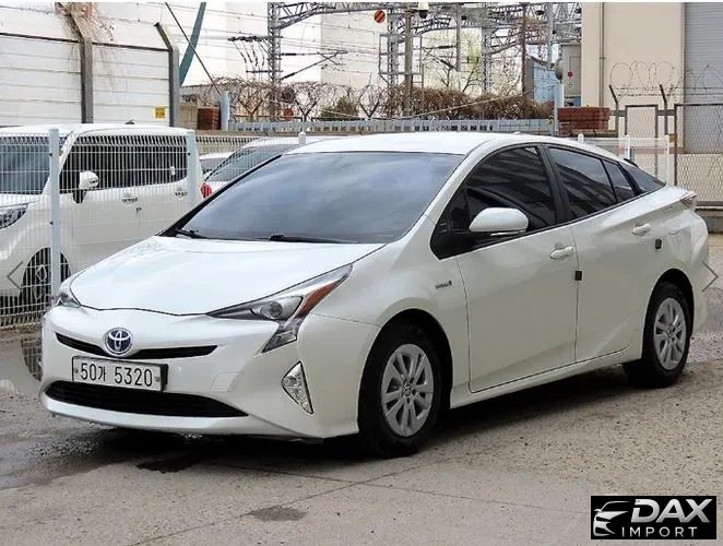 Toyota Prius 1.8 E