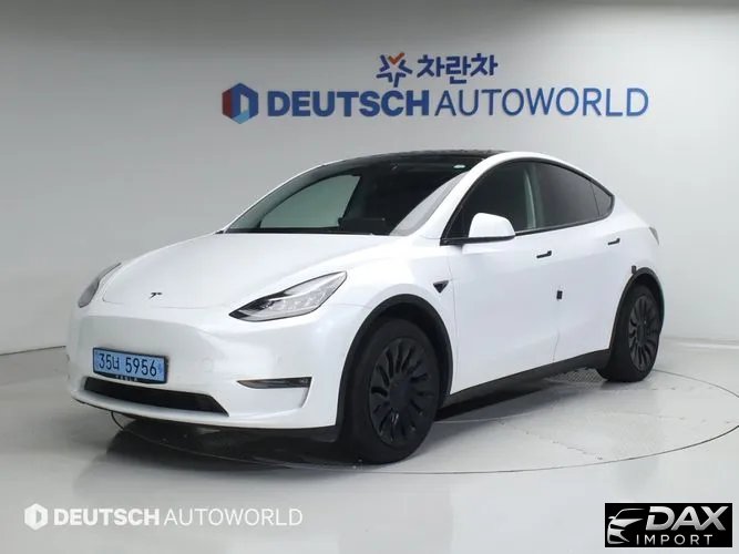 Tesla Model Y Standard Range RWD