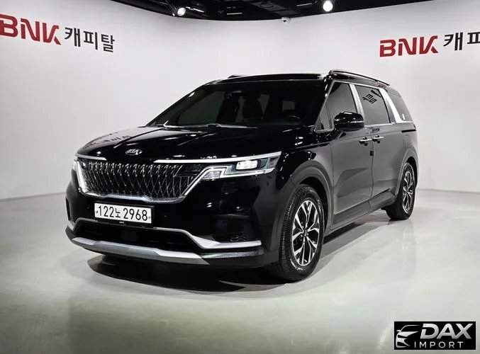 Kia Canival 9-Seater Prestige