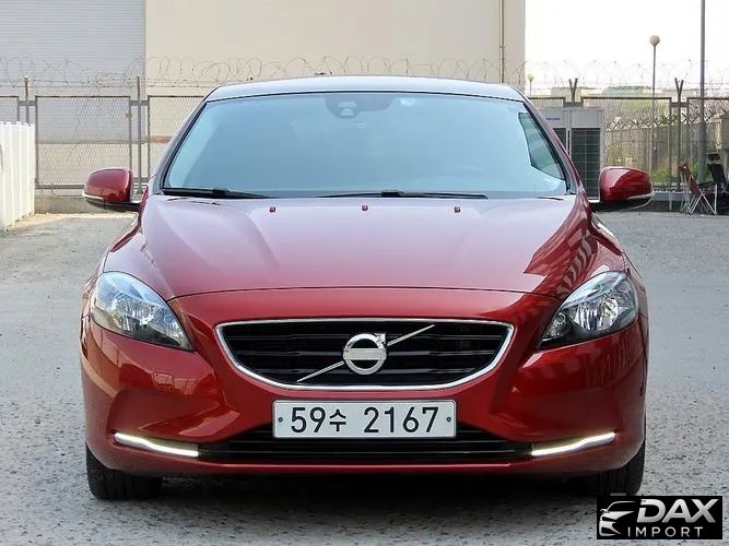 Volvo V40 D2