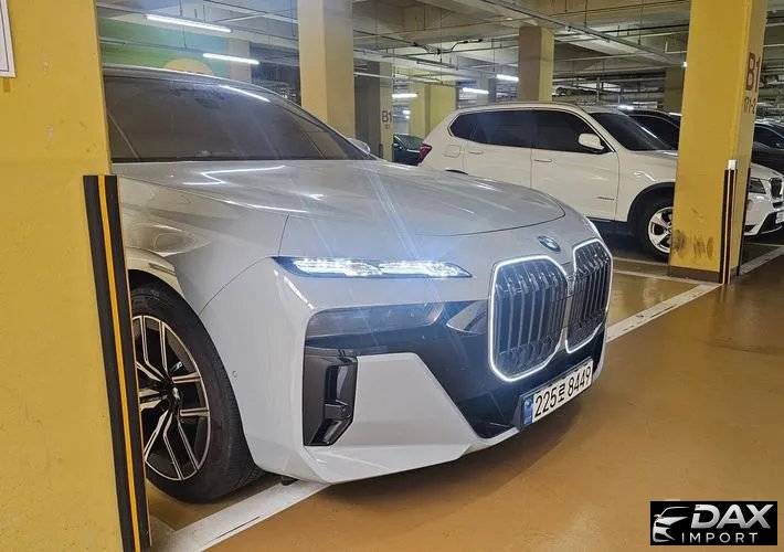 BMW 7-Series 740i xDrive M Sport