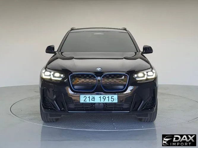 BMW iX3 M Sports
