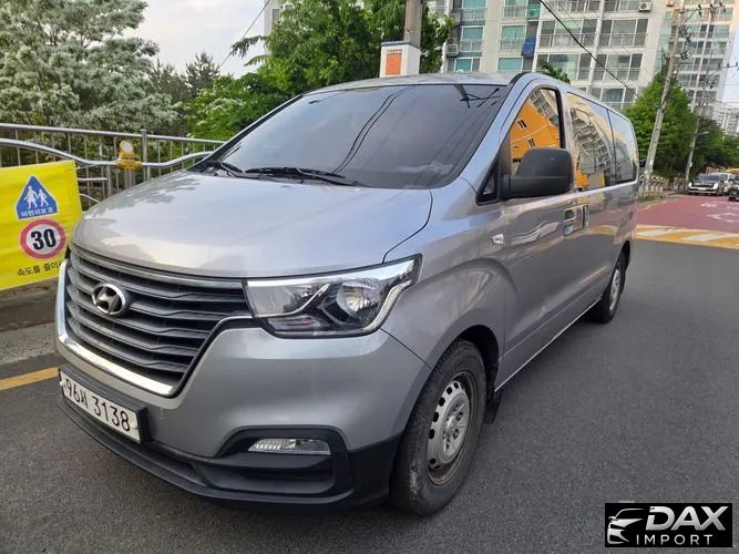 Hyundai Starex Van 5-Seater