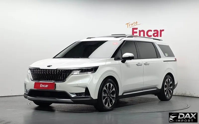 Kia Canival Gasoline 7-Seater Signature