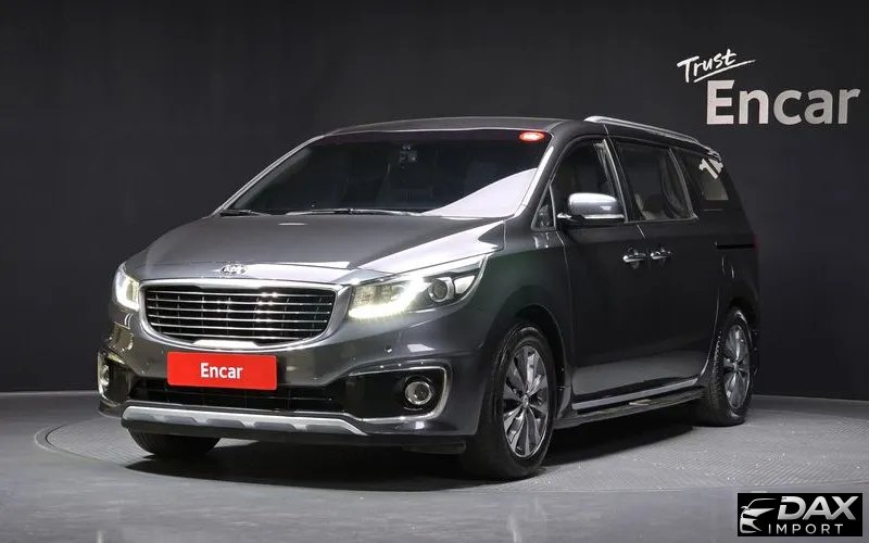 Kia Canival 9-seater Luxury