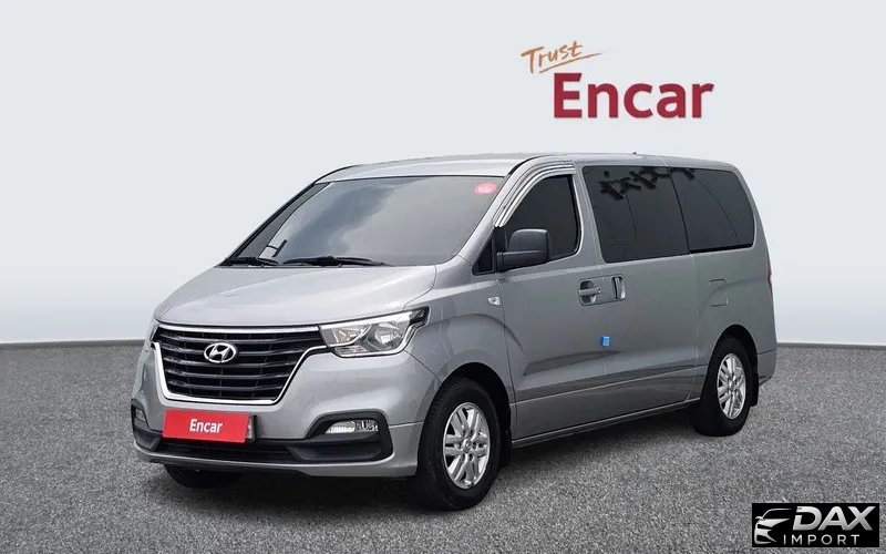 Hyundai Starex Van 5-Seater