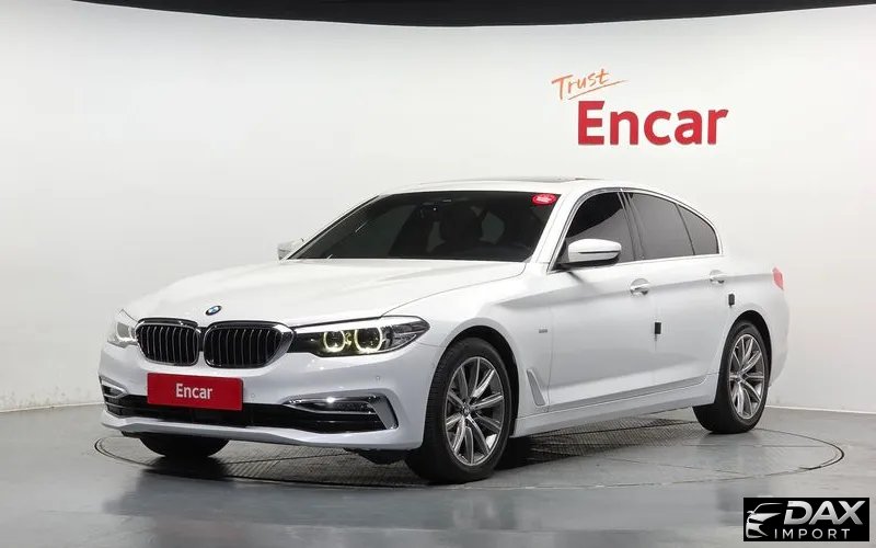 BMW 5-Series 520i Luxury