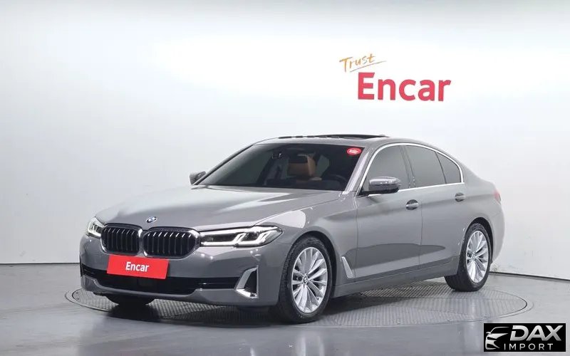 BMW 5-Series 520i Luxury