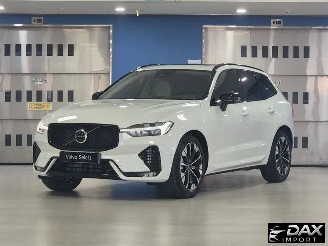 Volvo XC60 B5 Ultra Dark