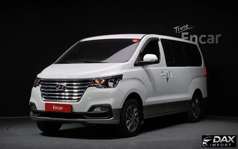 Hyundai Starex 4WD Urban 9-Seater