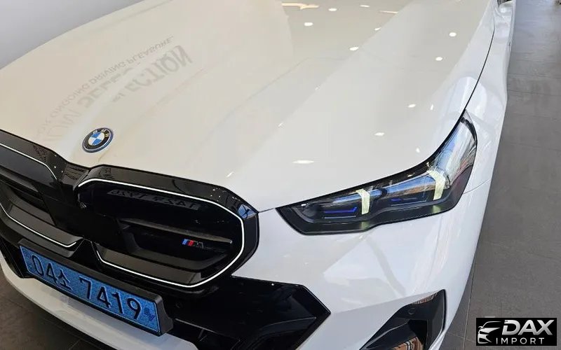 BMW i5 M60 xDrive
