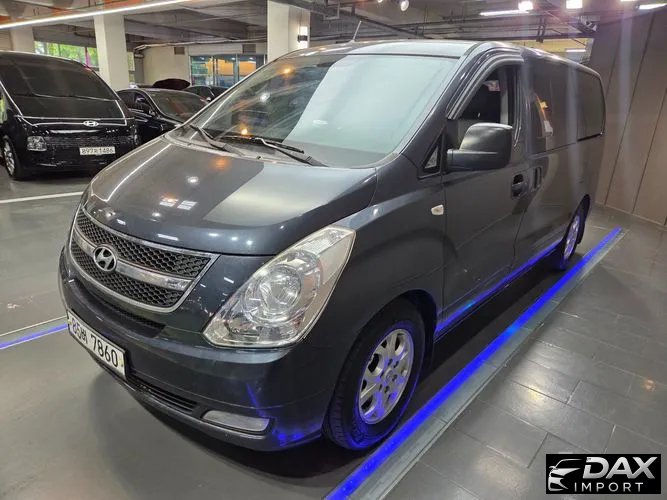 Hyundai Starex 5-Seater VAN