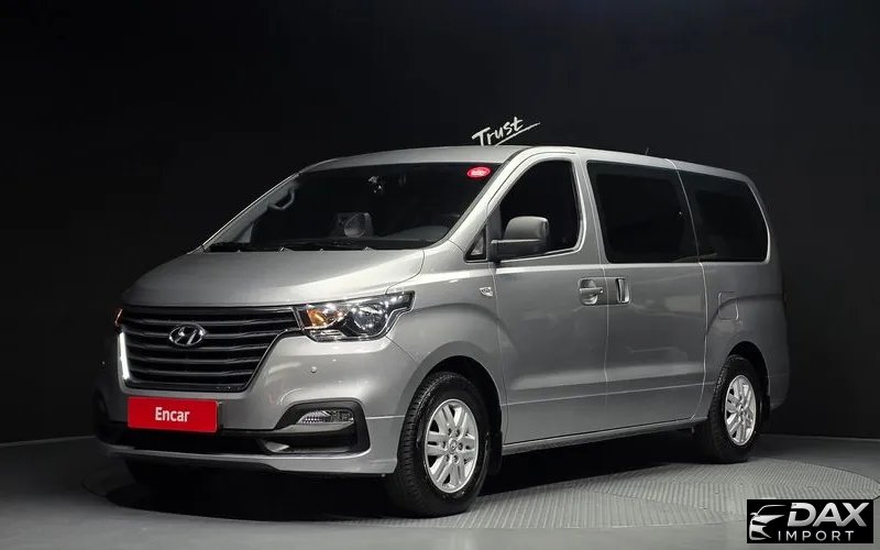 Hyundai Starex Van 5-Seater