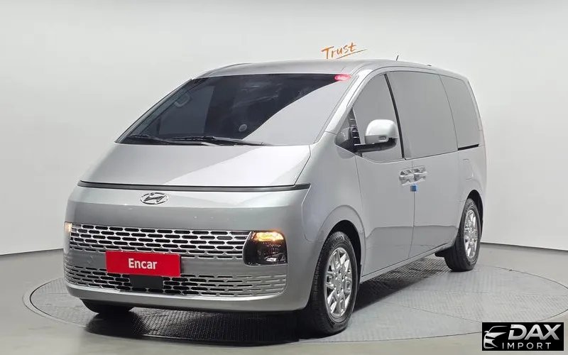 Hyundai Staria Tourer 9-Seater