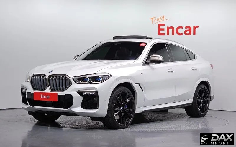 BMW X6 M50i