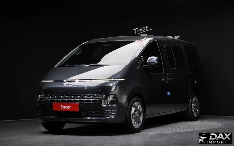 Hyundai Staria Tourer 11-Seater