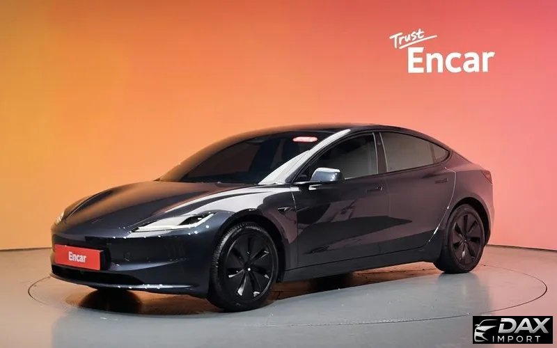 Tesla Model 3 RWD