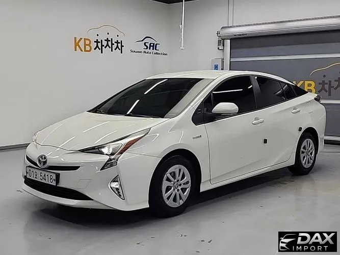 Toyota Prius 1.8 E
