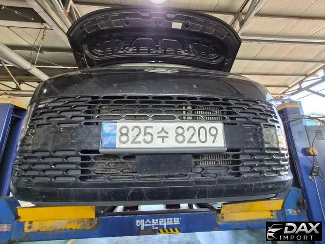 Hyundai Staria Cargo 3-Seater